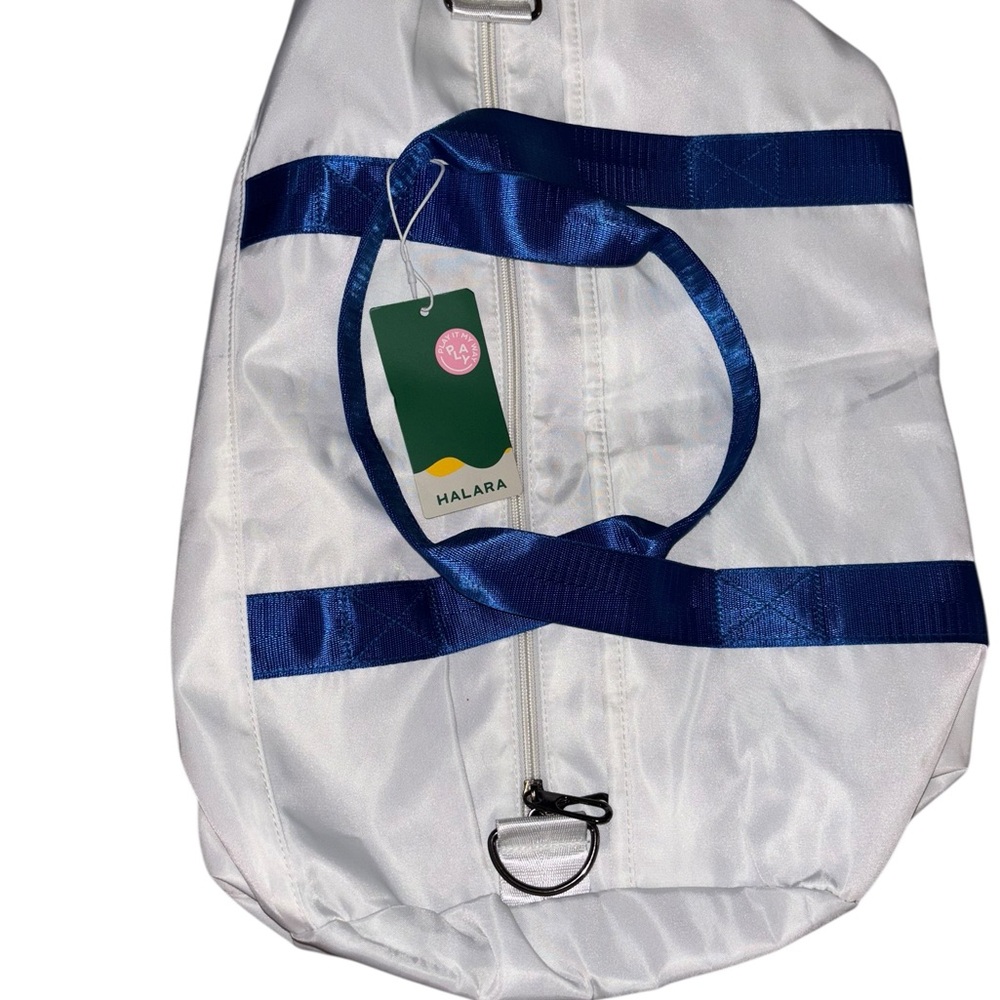 Halara White and Blue Travel Bag